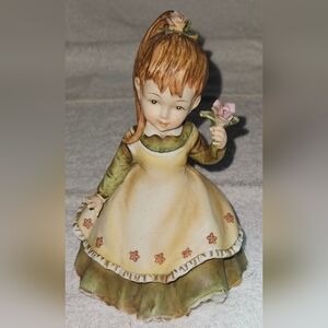 Vintage Lefton Girl WITH Roses Figurine KW340C Brown Ponytail Green Dress